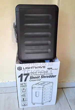 Lightwave 17 Sheet Shredder