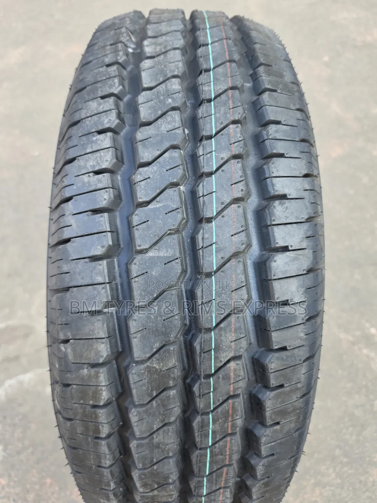 235 /65 R16 MAXTREK TIRES (Commercial)