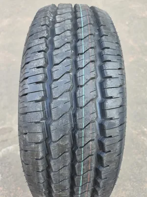 235 /65 R16 MAXTREK TIRES (Commercial)