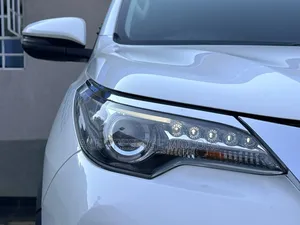 Toyota Fortuner 2019 White
