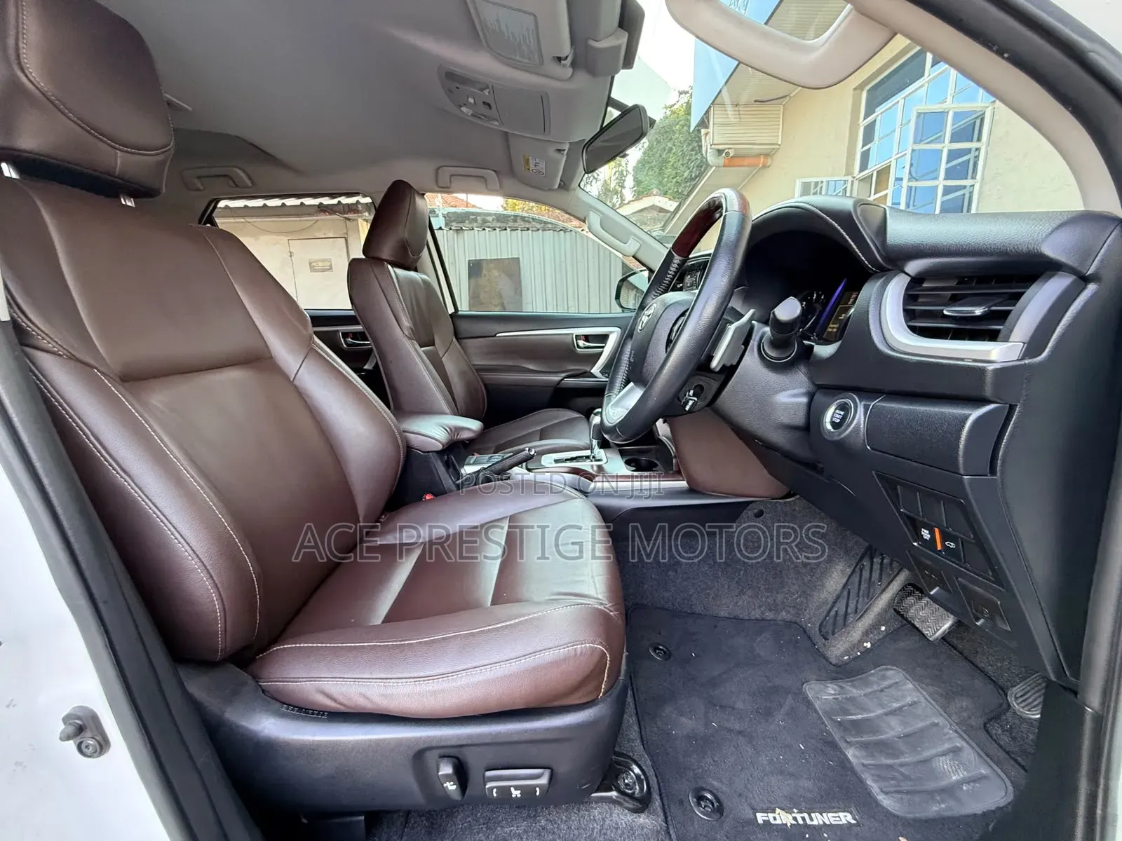Toyota Fortuner 2019 White
