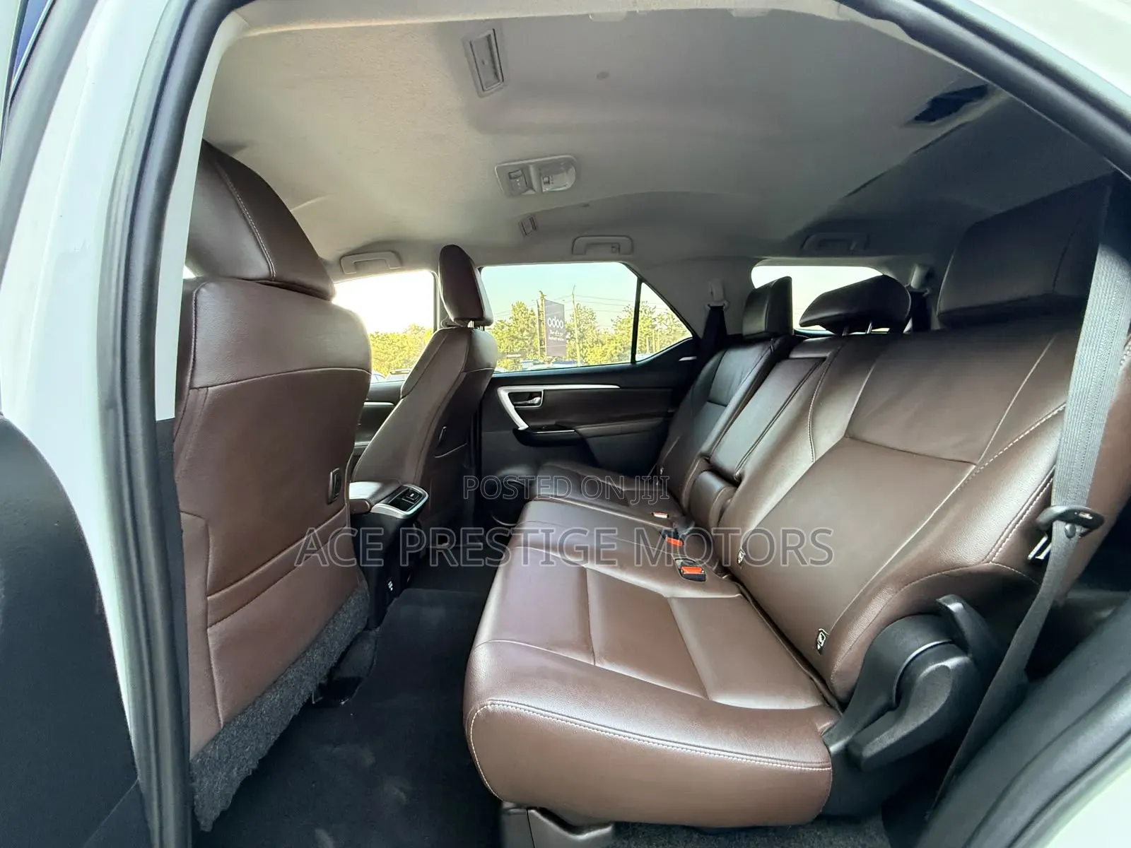 Toyota Fortuner 2019 White