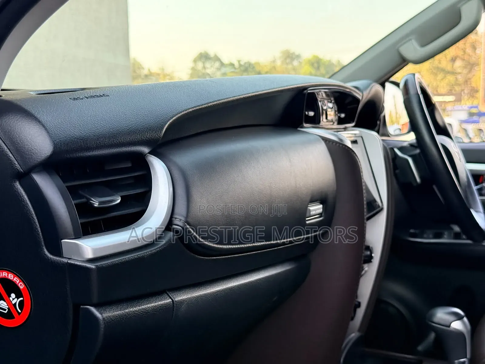 Toyota Fortuner 2019 White