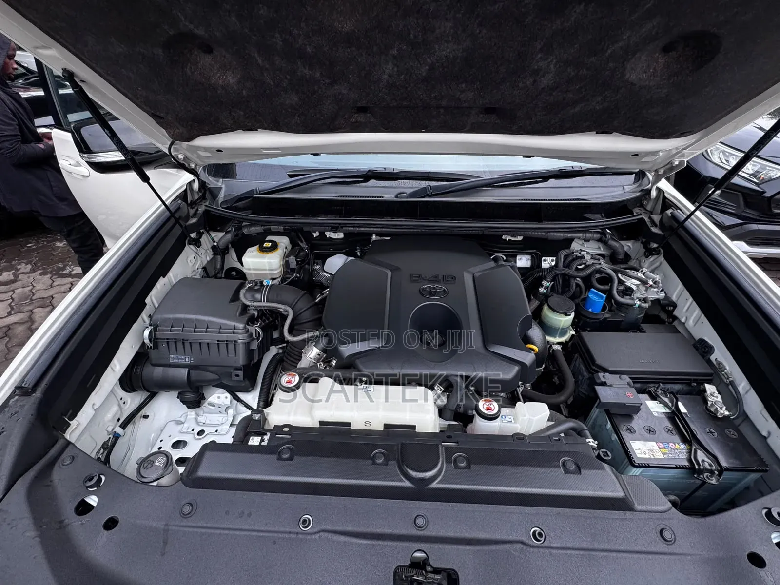 Toyota Land Cruiser Prado 2021 White