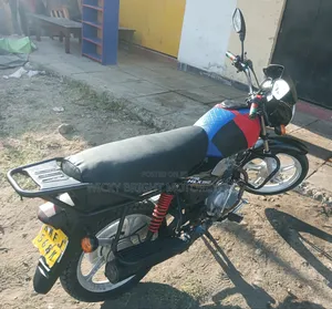 TVS HLX Plus ES 2022 Black