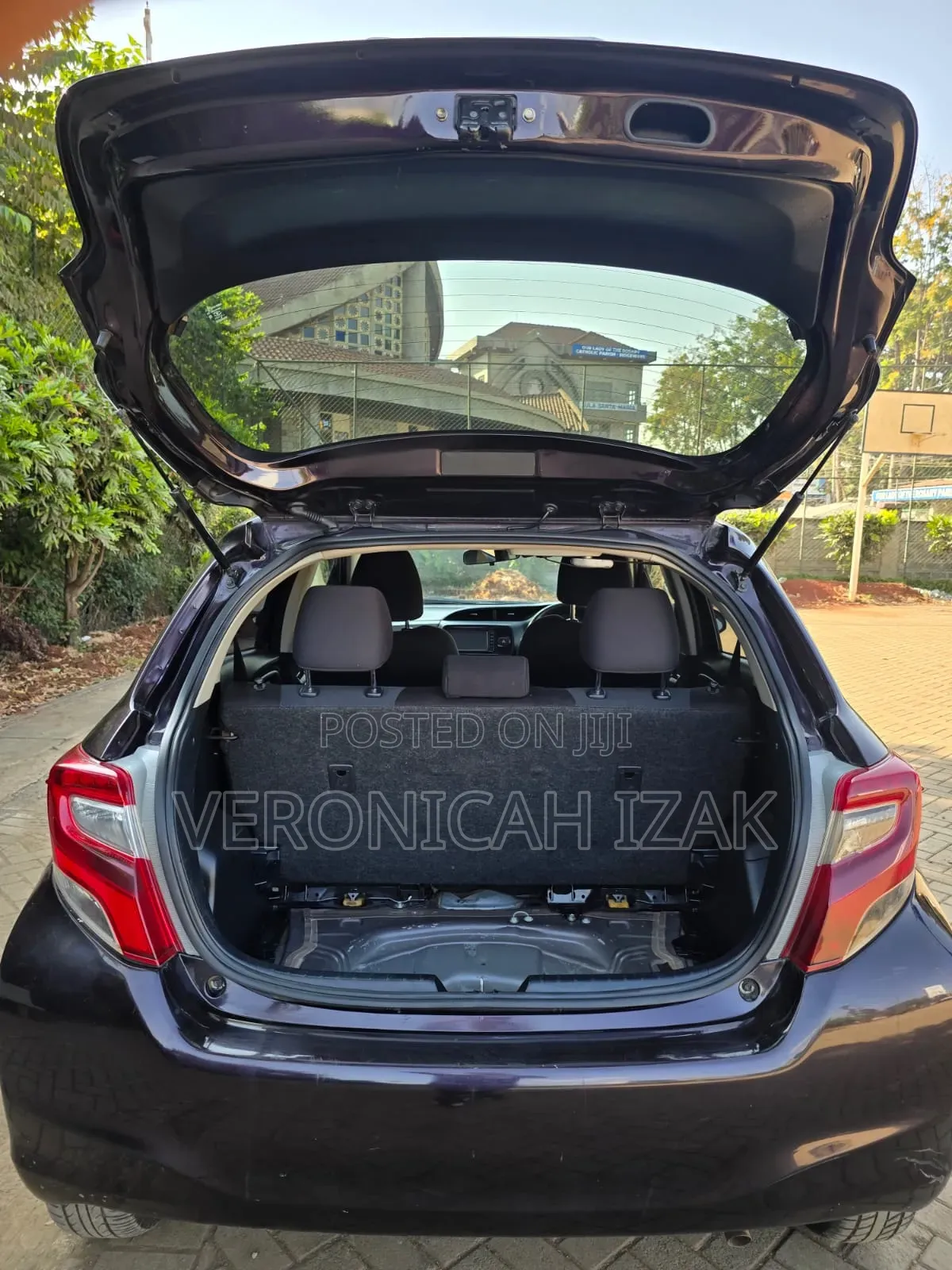 Toyota Vitz 2016 Black