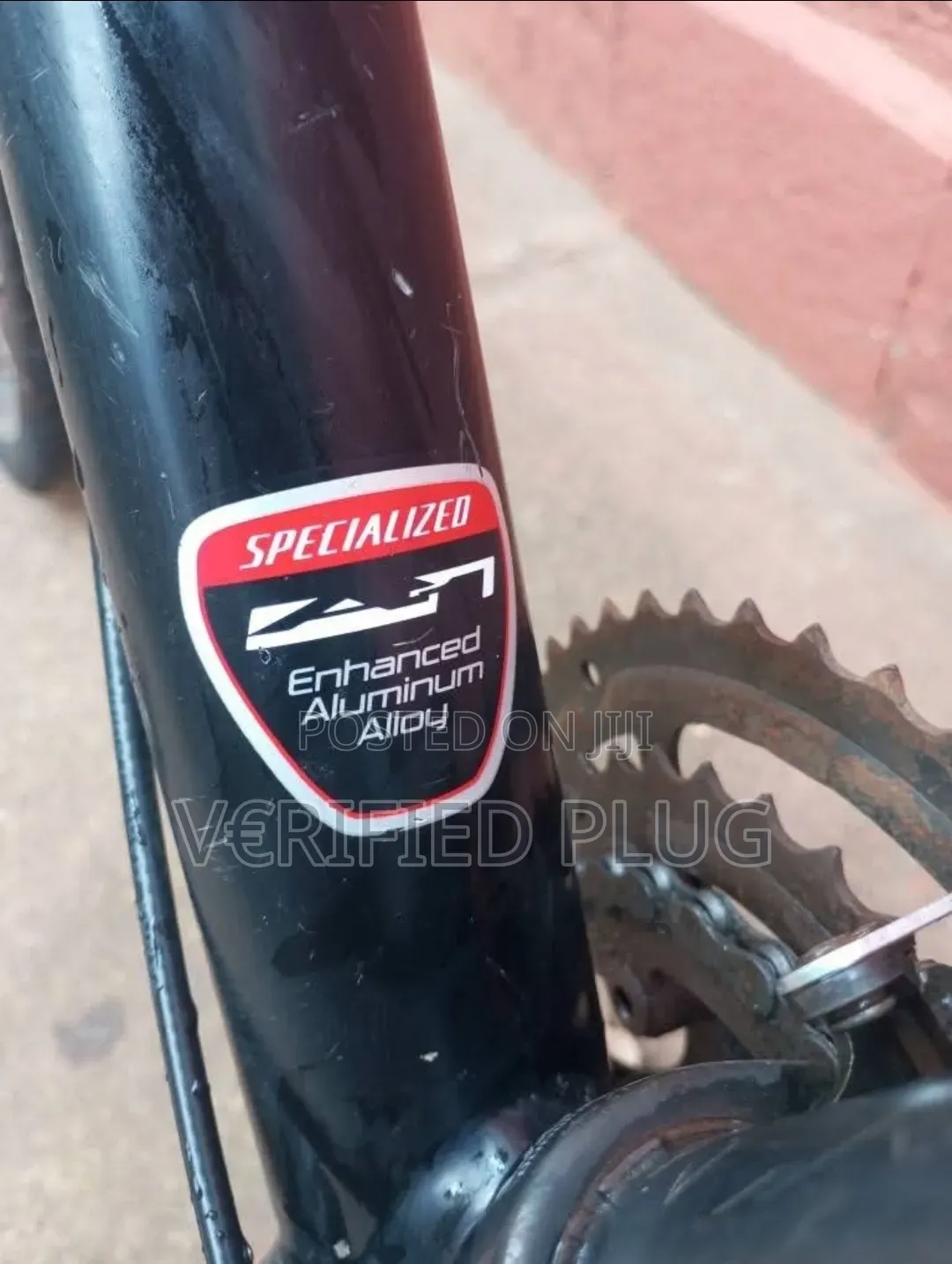 Specialized Crosstrail Hybrid Bike