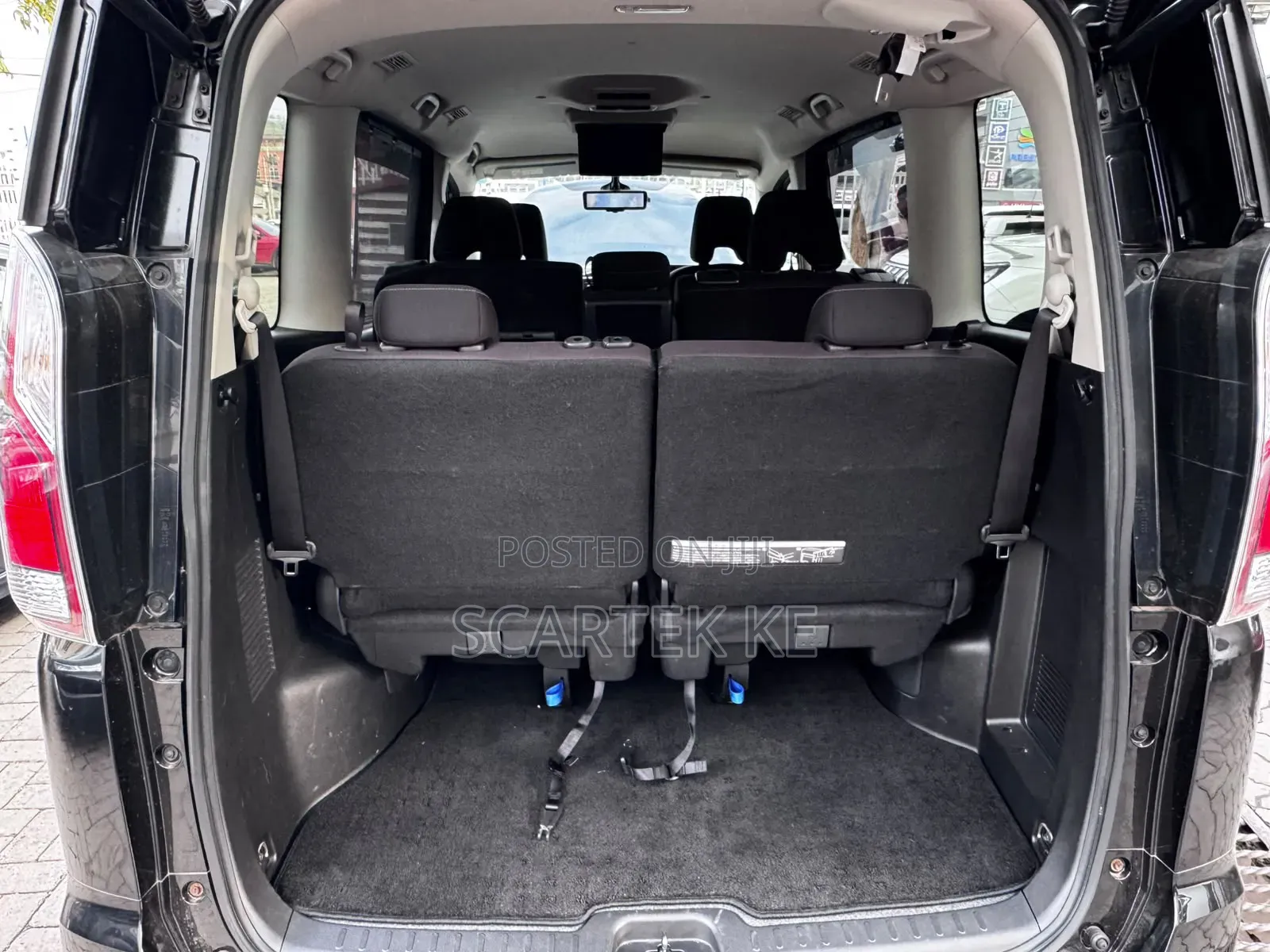 Nissan Serena 2019 Black