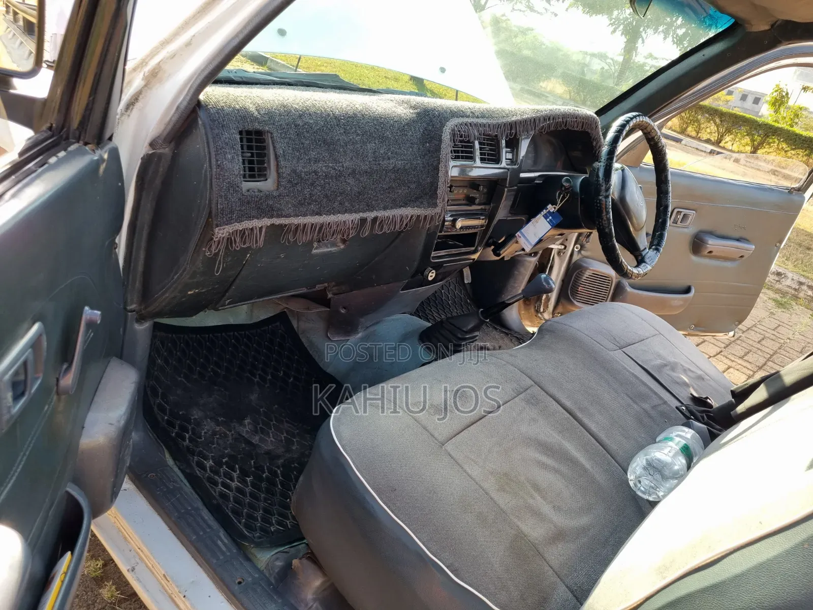Toyota Hilux 2006 Off white
