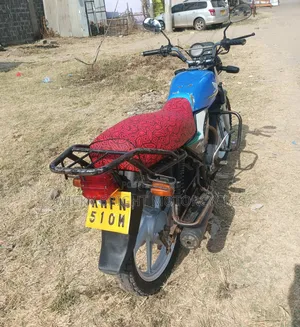Honda CB 2022 Blue