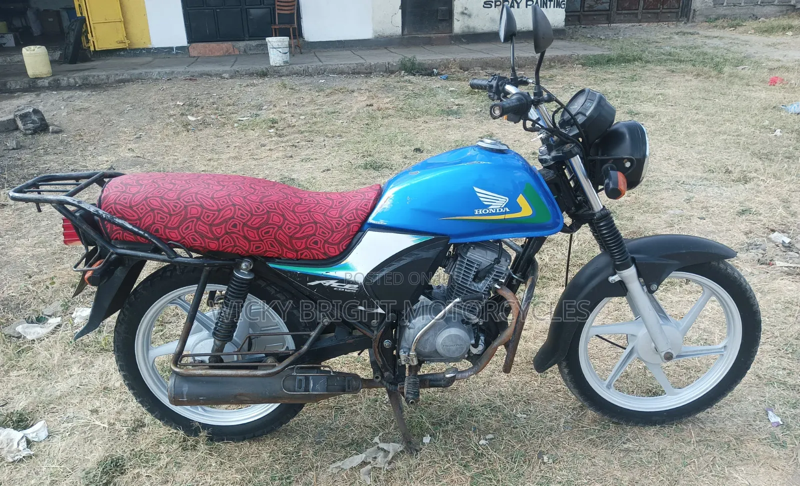 Honda CB 2022 Blue