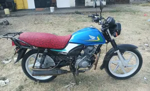 Honda CB 2022 Blue