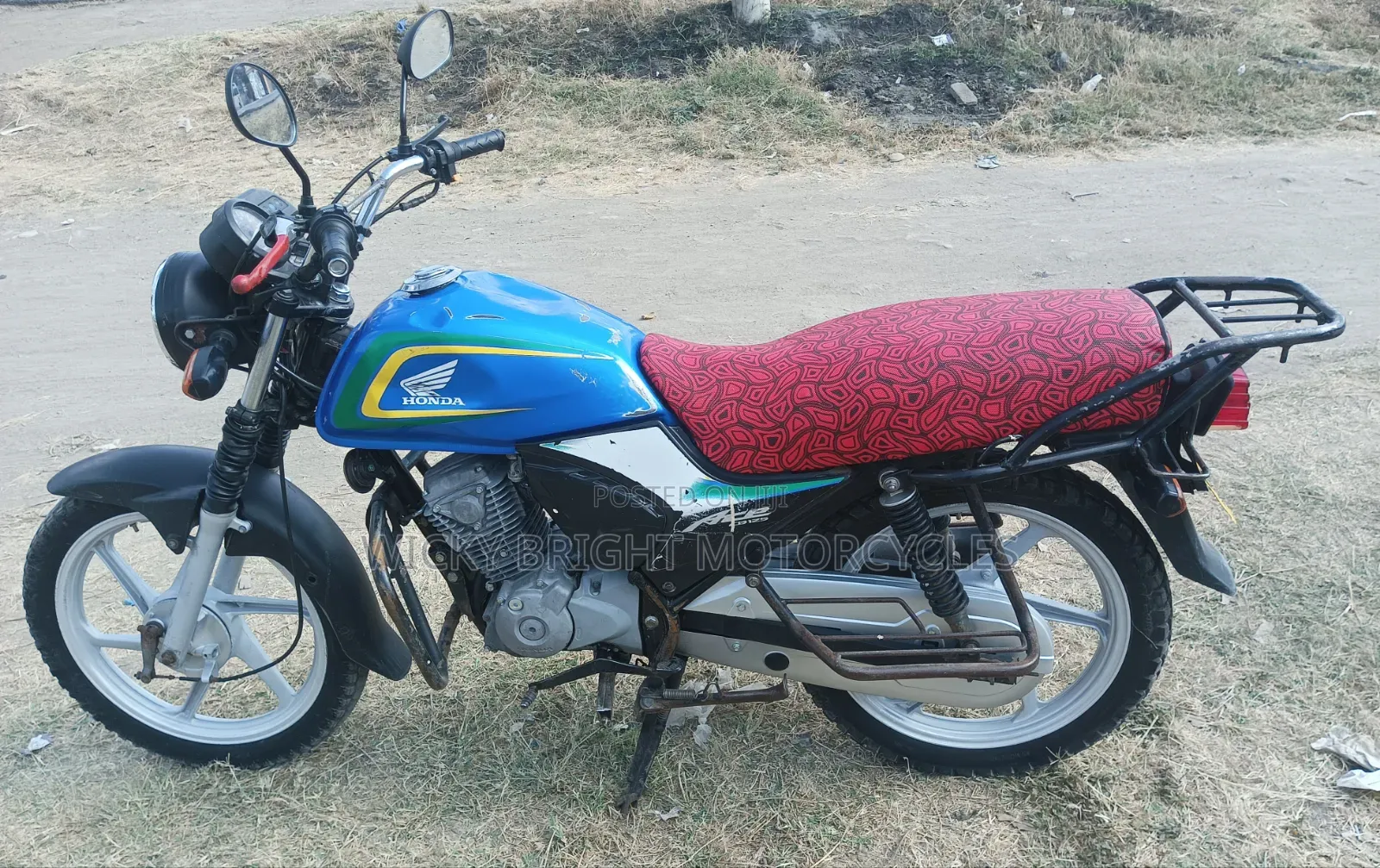 Honda CB 2022 Blue