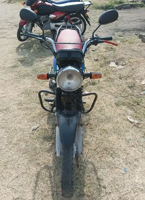 Honda CB 2022 Blue