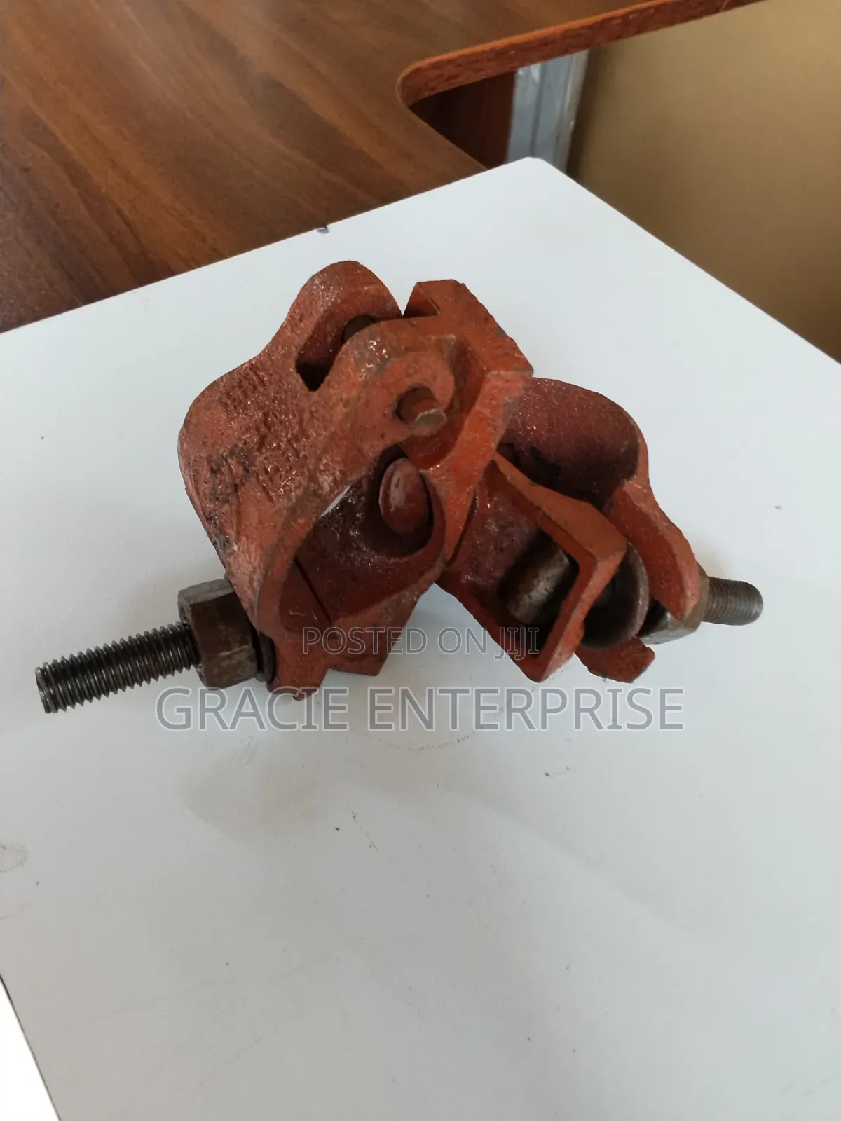 Cheeseboroughs, Swivel Clamps, Couplers