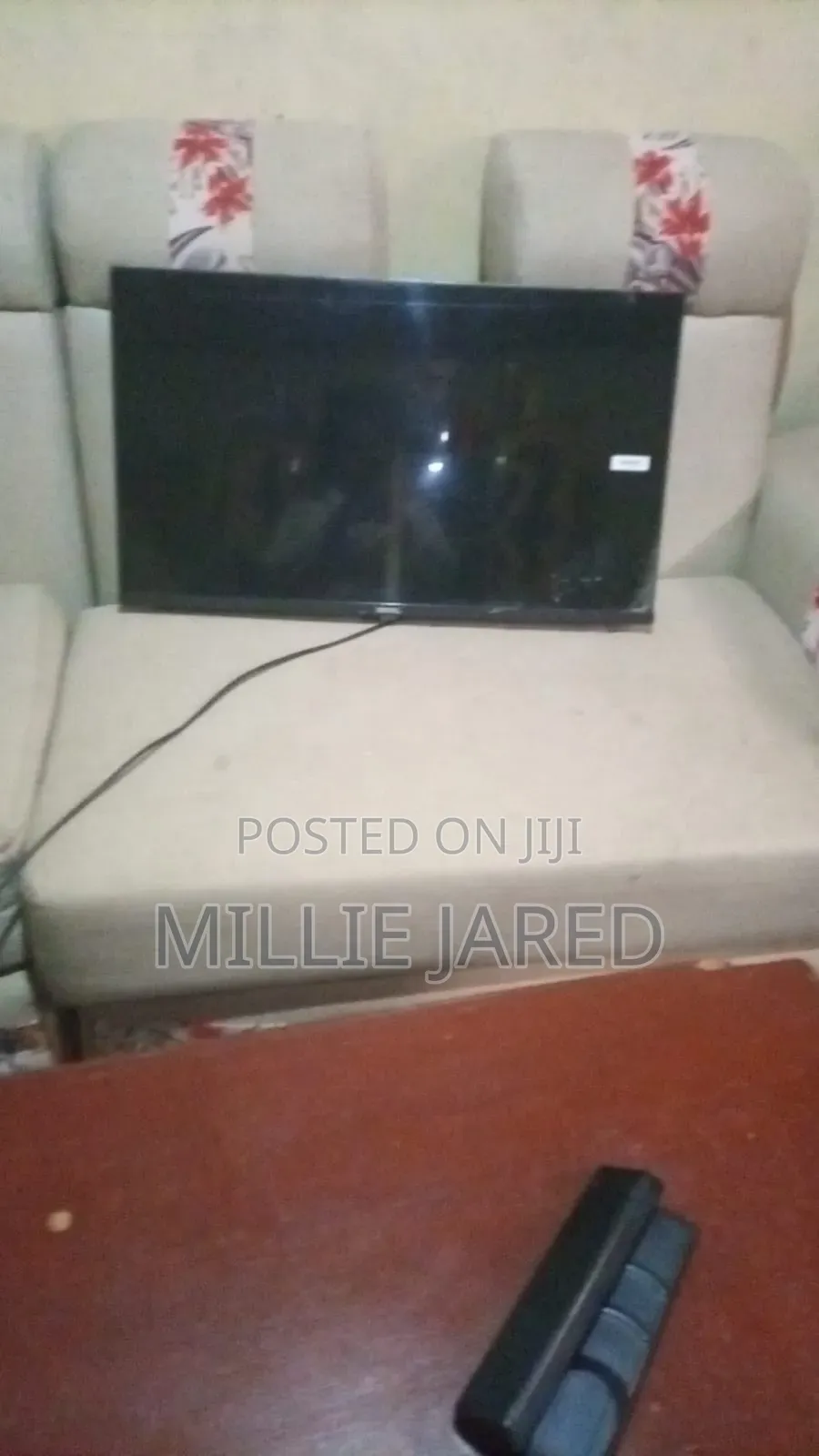 Royal Smart TV