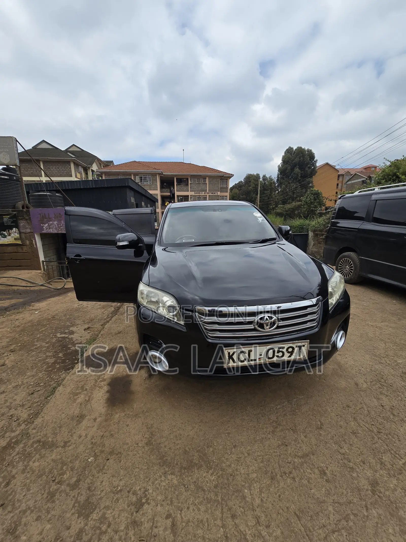 Toyota Vanguard 2010 Black