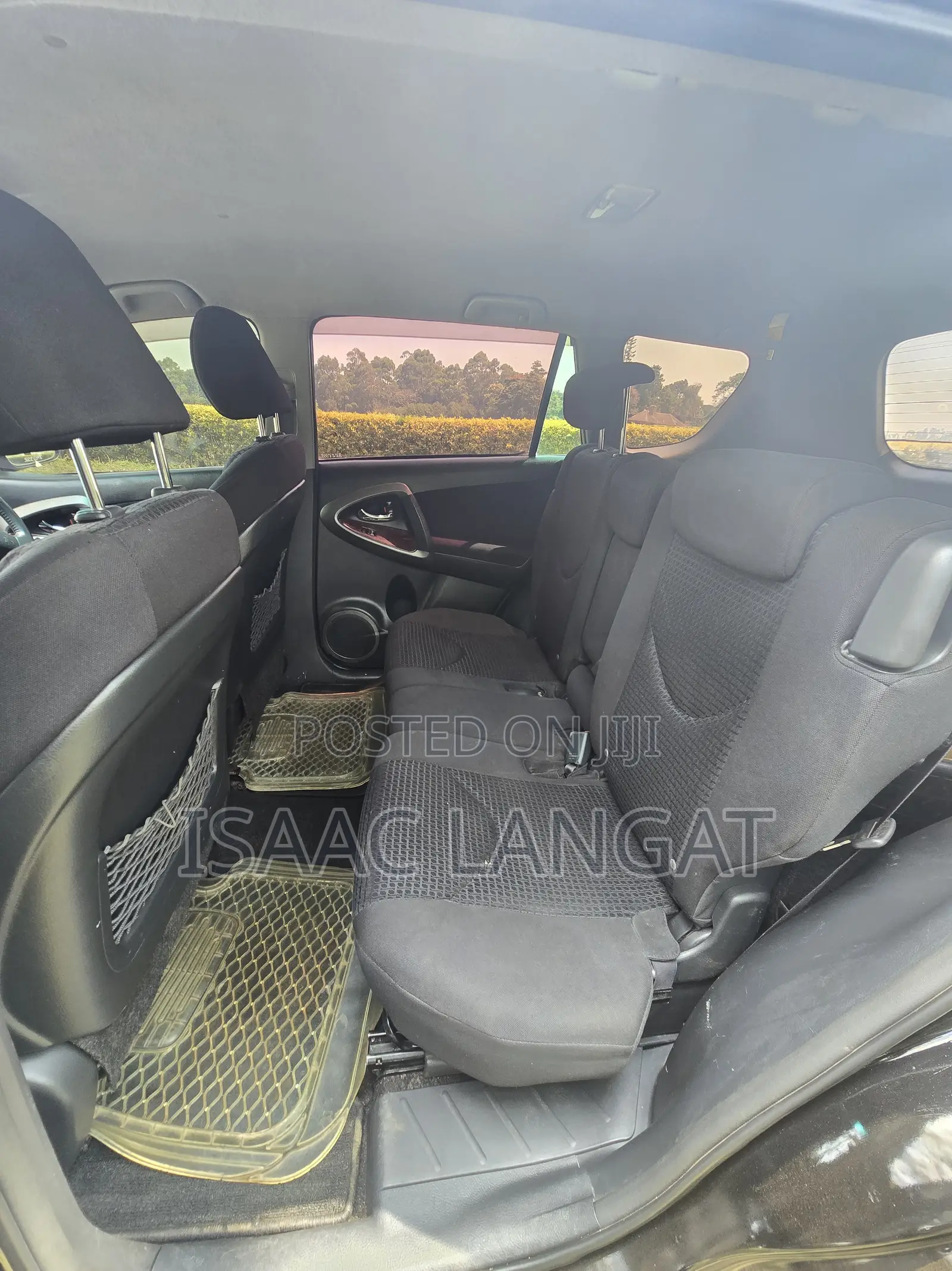 Toyota Vanguard 2010 Black