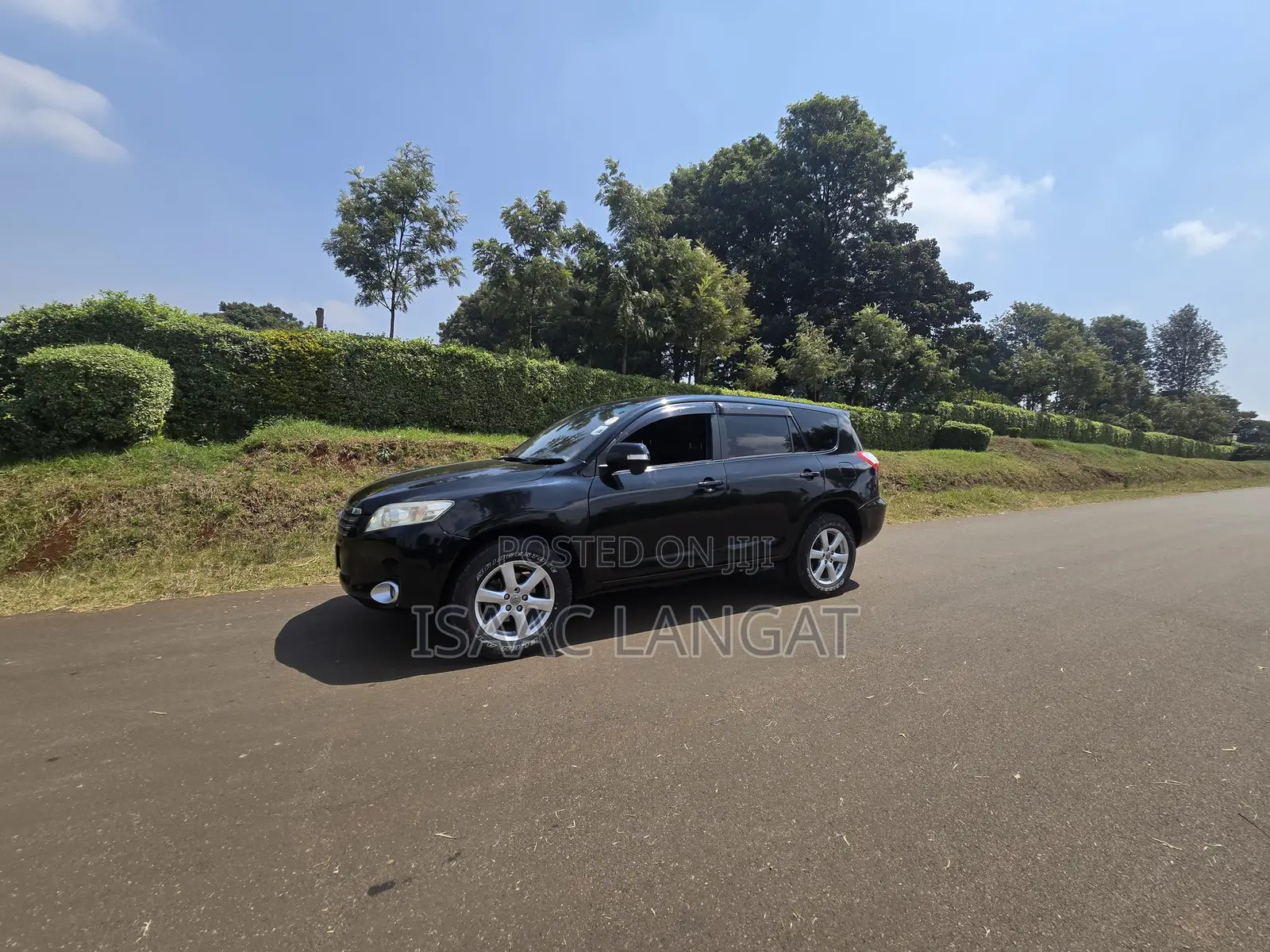 Toyota Vanguard 2010 Black