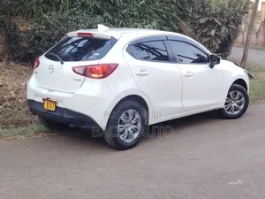 Mazda Demio 2018