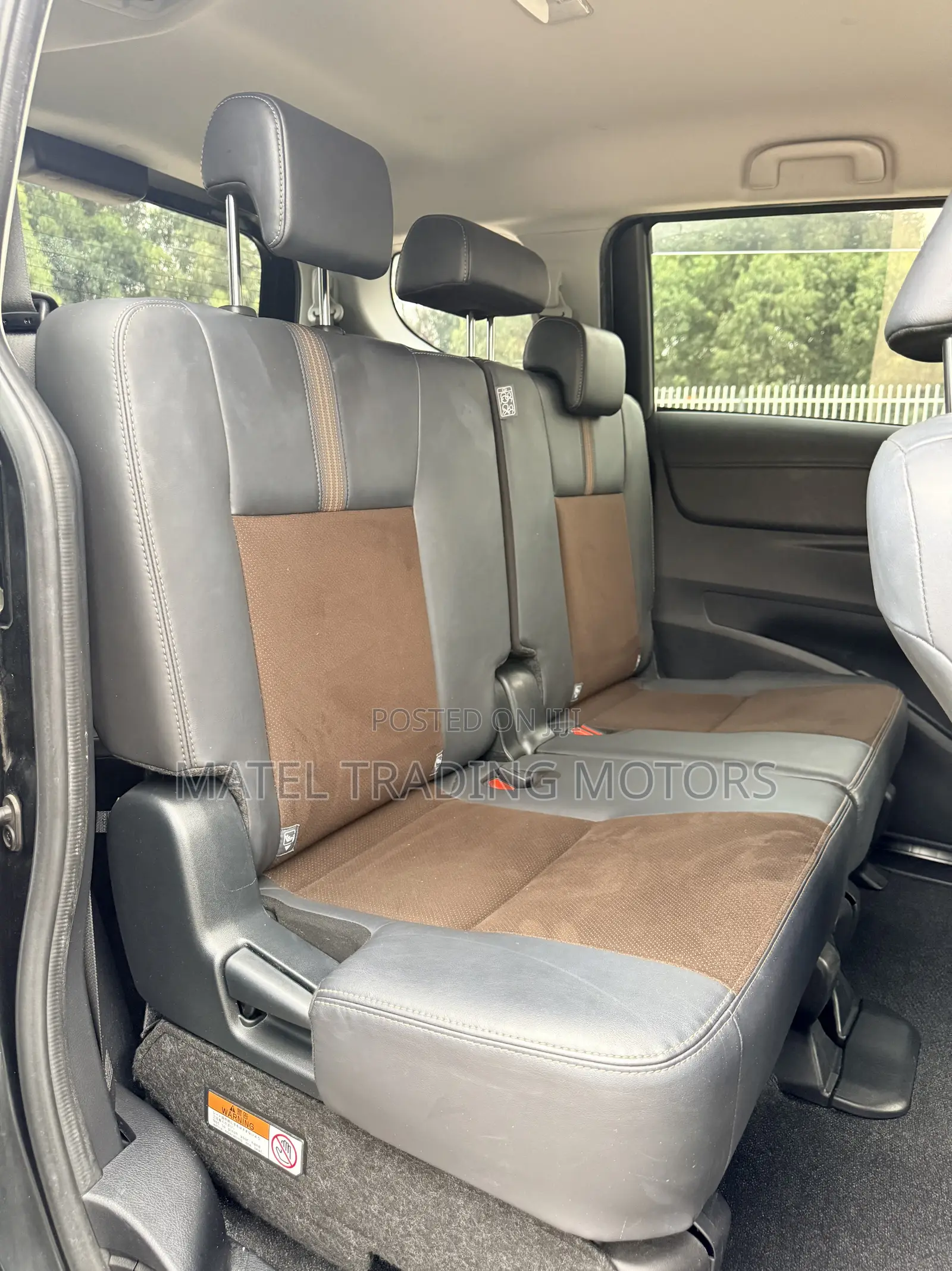 Toyota Sienta 1.5 Hybrid FWD (6-seater) 2019 Black