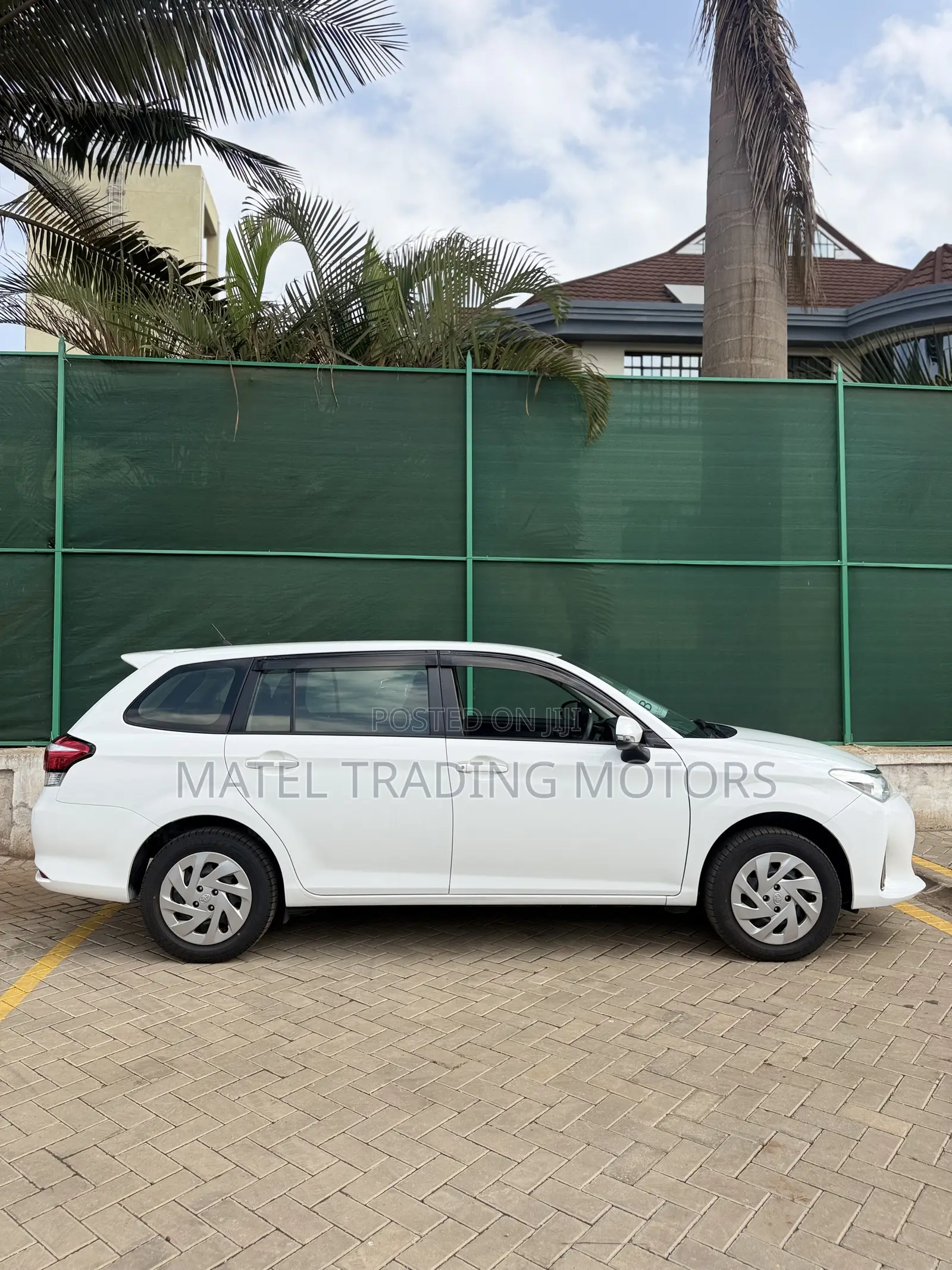 Toyota Corolla Fielder 1.5 Petrol FWD 2019 White