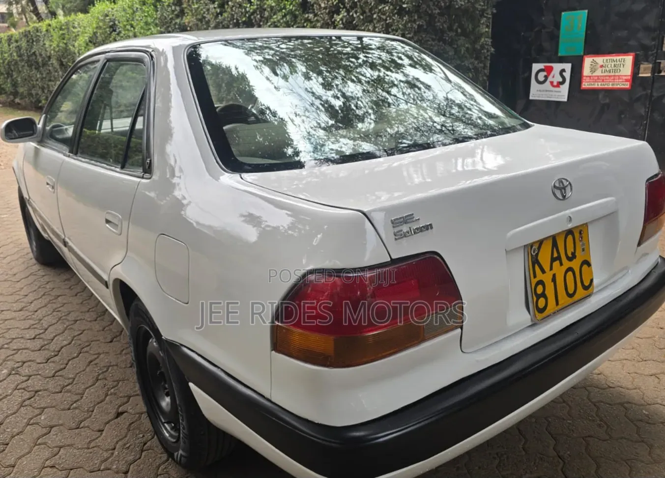 Toyota Corolla 1997 Off white