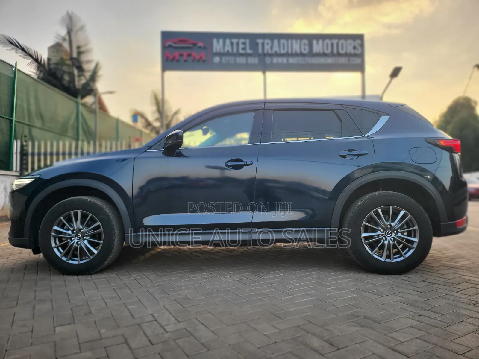 Mazda CX-5 2019 Blue