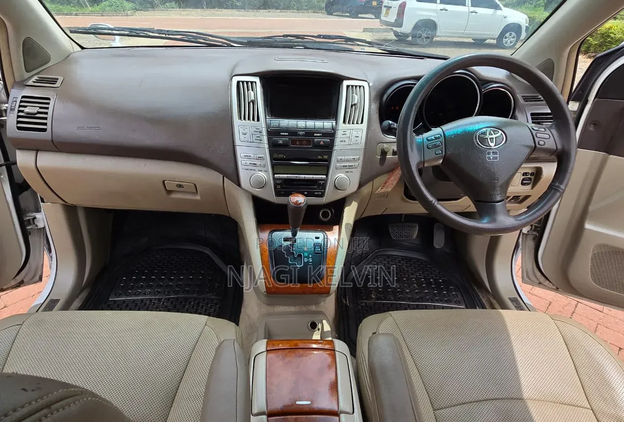 Toyota Harrier 2.4 4WD 2008 Off white