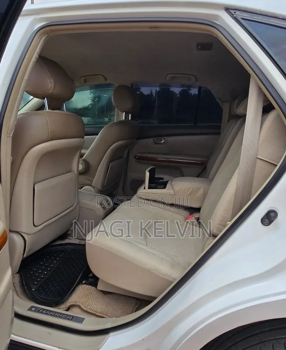 Toyota Harrier 2.4 4WD 2008 Off white