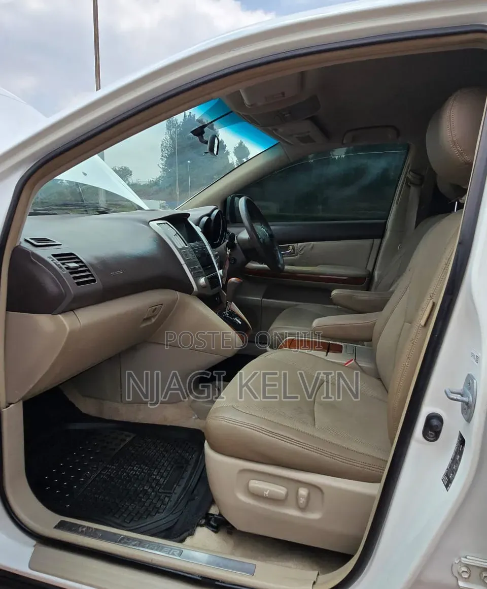 Toyota Harrier 2.4 4WD 2008 Off white