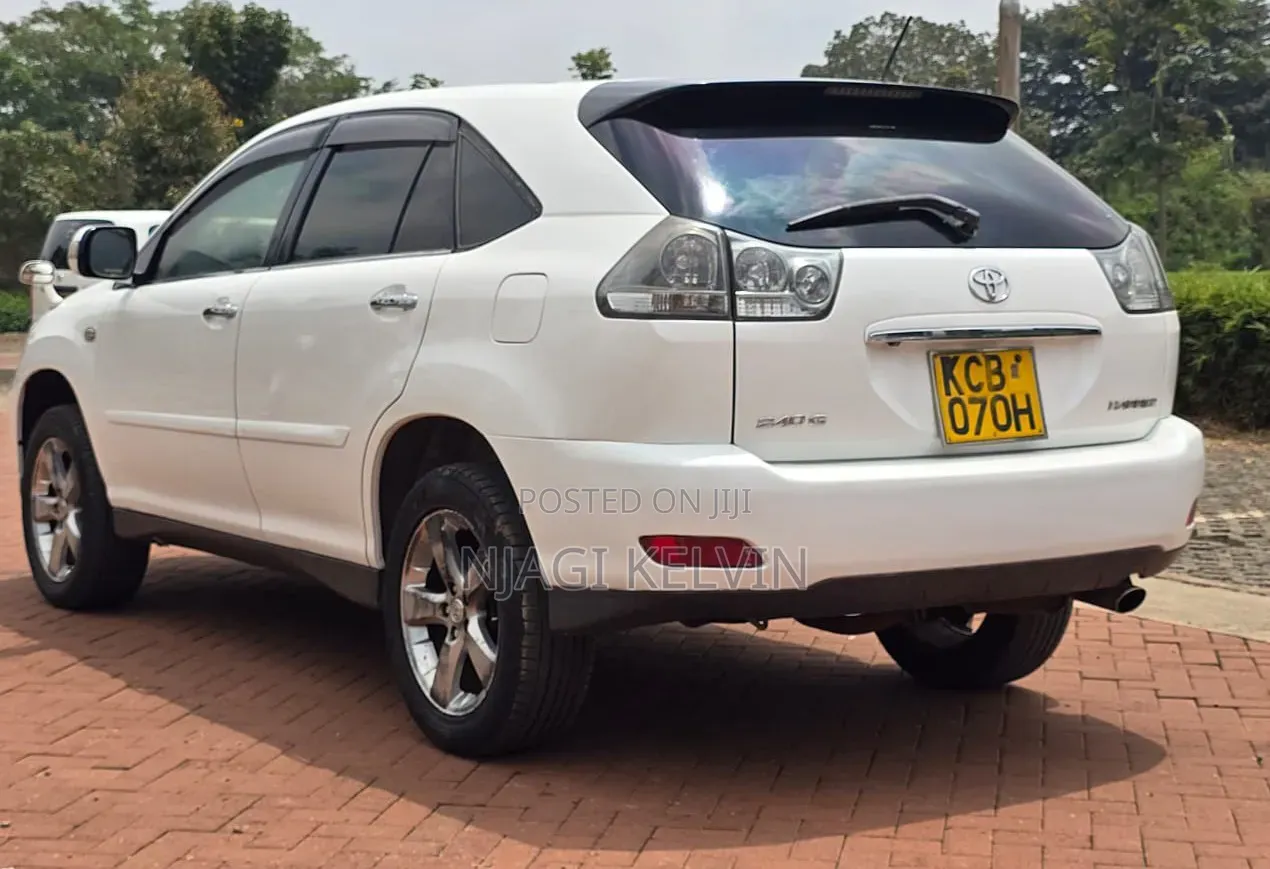 Toyota Harrier 2.4 4WD 2008 Off white