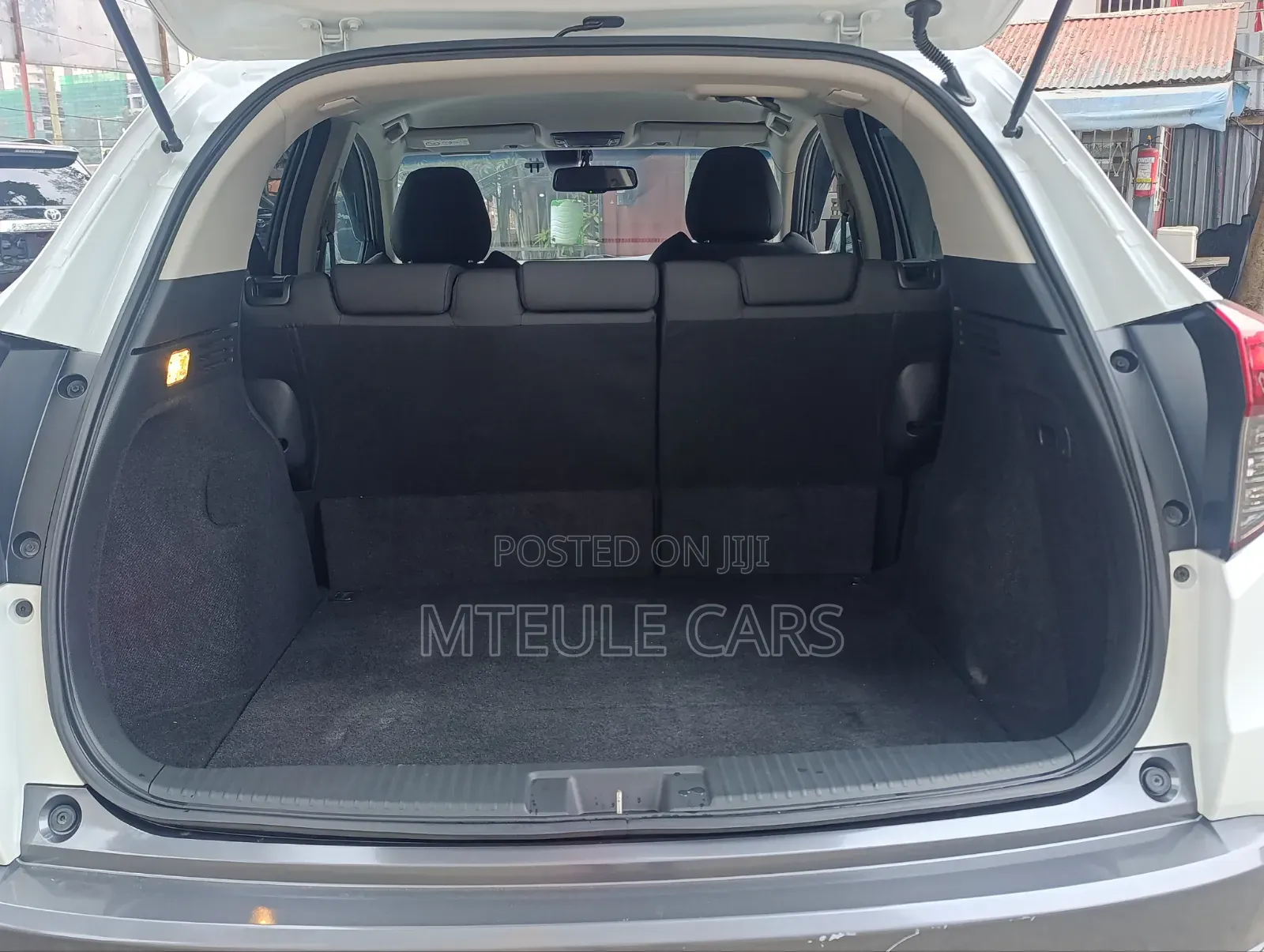 Honda Vezel 2019 White