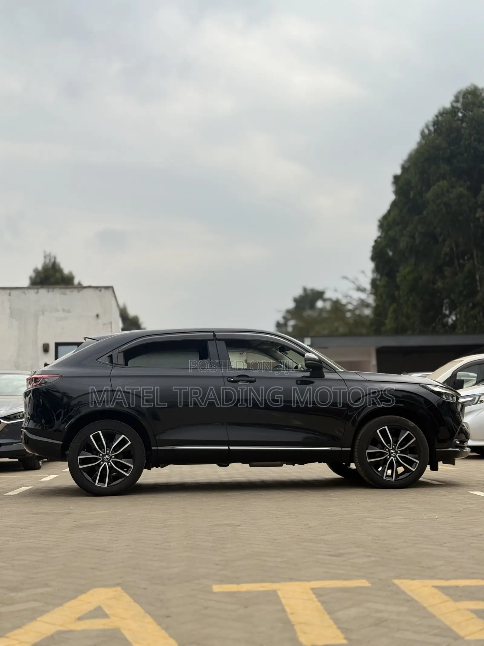 Honda Vezel 1.5 Hybrid 4WD 2021 Silver