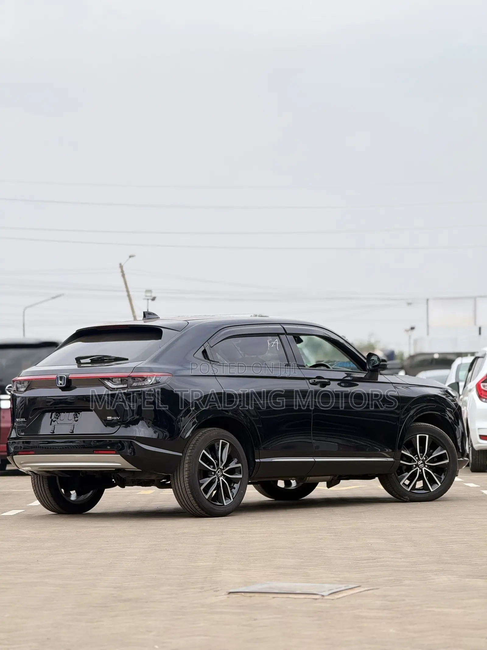 Honda Vezel 1.5 Hybrid 4WD 2021 Silver