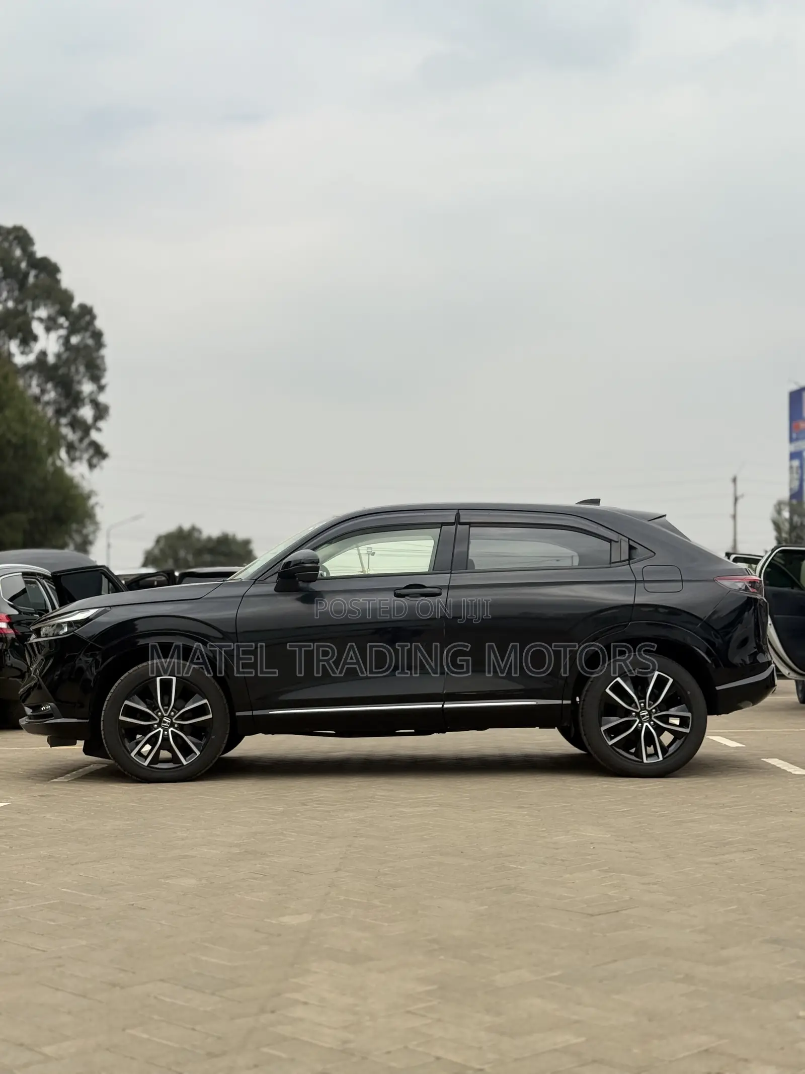 Honda Vezel 1.5 Hybrid 4WD 2021 Silver