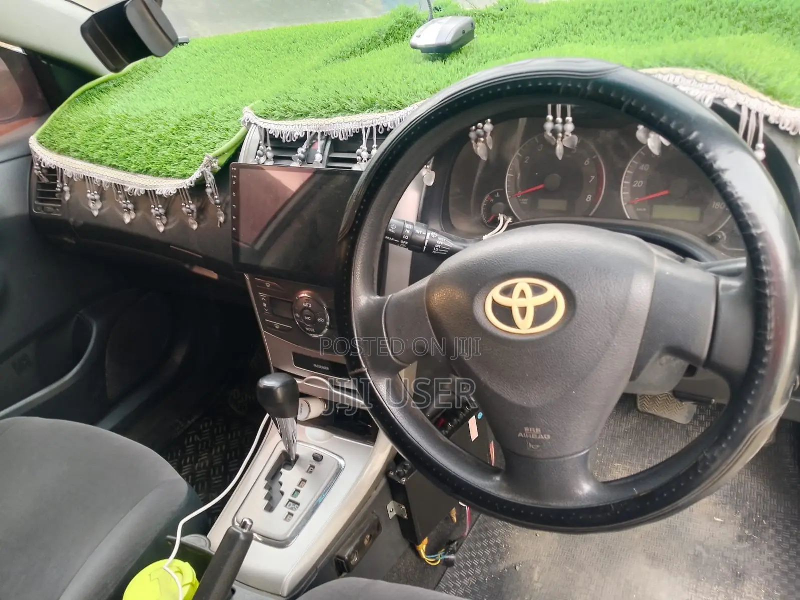 Toyota Corolla Fielder 2018 White