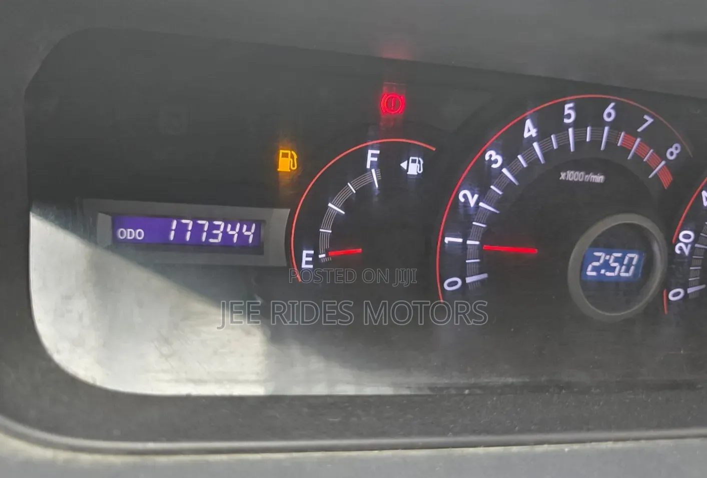 Toyota Voxy 2009 Silver