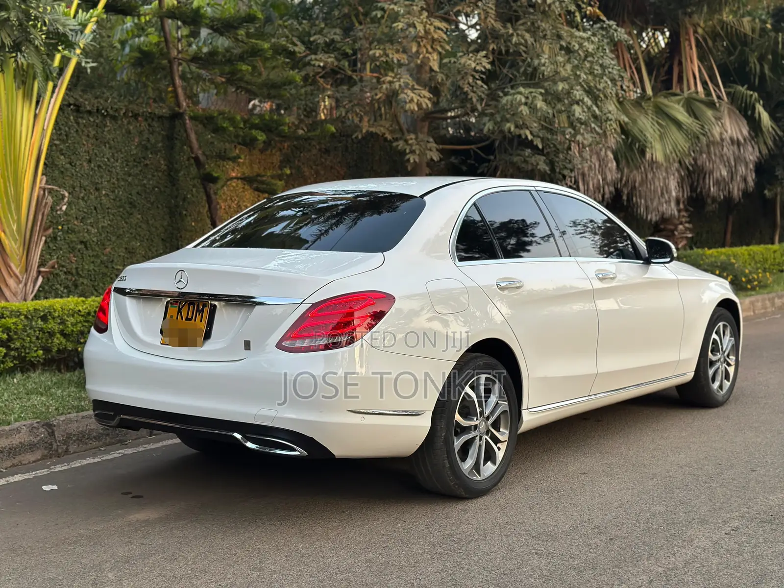 Mercedes-Benz C180 2015 White