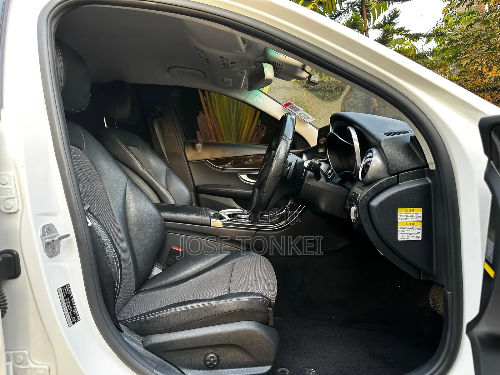 Mercedes-Benz C180 2015 White