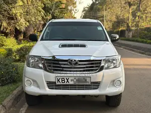 Toyota Hilux 2.5 D-4D 2007 White