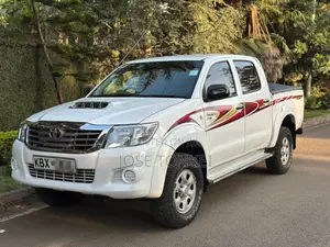 Toyota Hilux 2.5 D-4D 2007 White