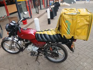 Bajaj Boxer 100 2023 Red