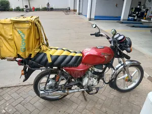 Bajaj Boxer 100 2023 Red
