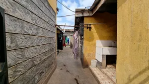 1bdrm Block of Flats in Judah Estate, Murera for sale