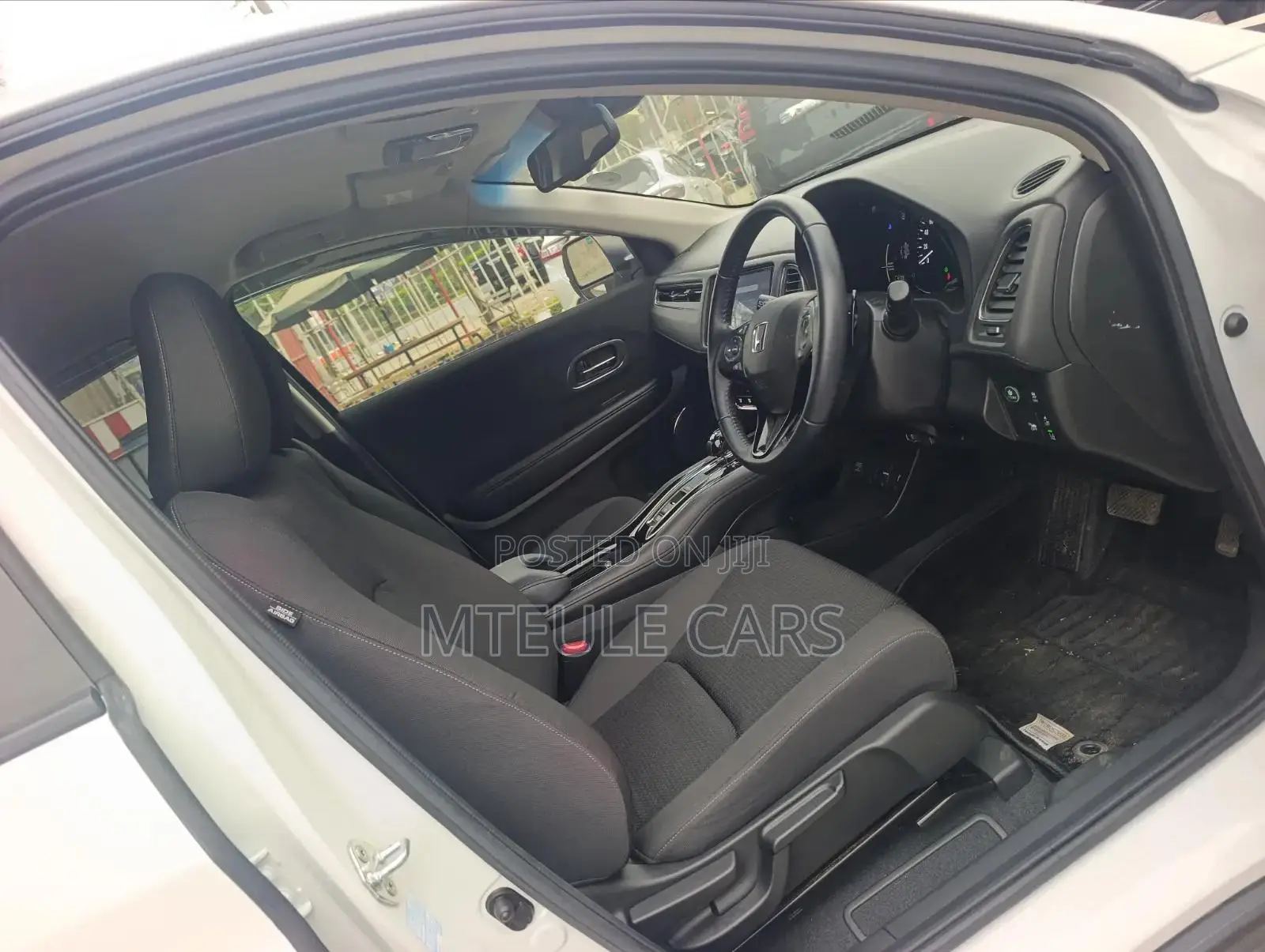 Honda Vezel 2019 White