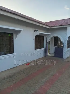 Furnished 3bdrm House in Karima, Barani for sale