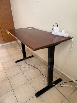 Adjustable Study Desk