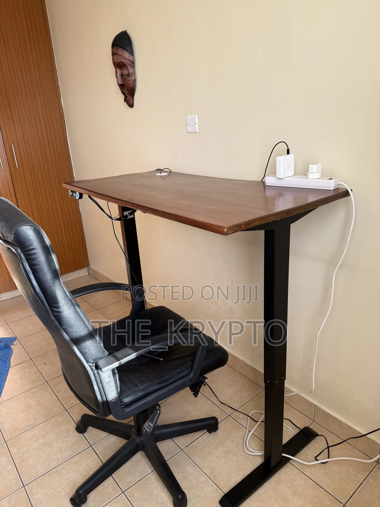 Adjustable Study Desk