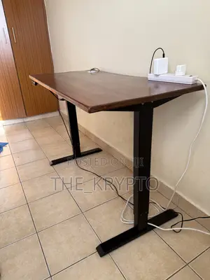 Adjustable Study Desk